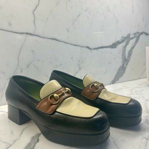 GUCCI Houdan platform loafers. Cream and black